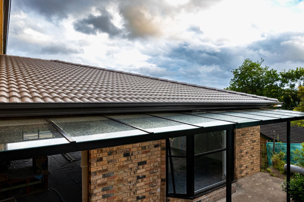 glass awning residential house south Turramurra