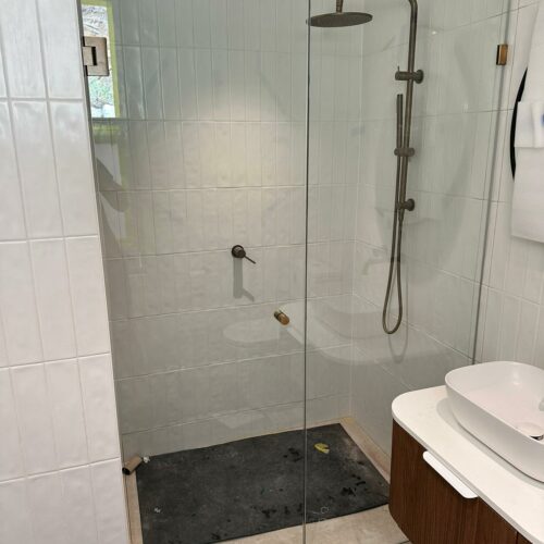 Frameless 2 Panel Shower with Brass Fittings