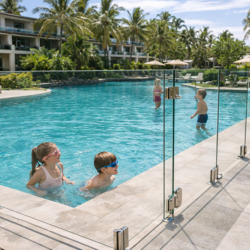 Materials and Durability of Frameless Glass Pool Fencing