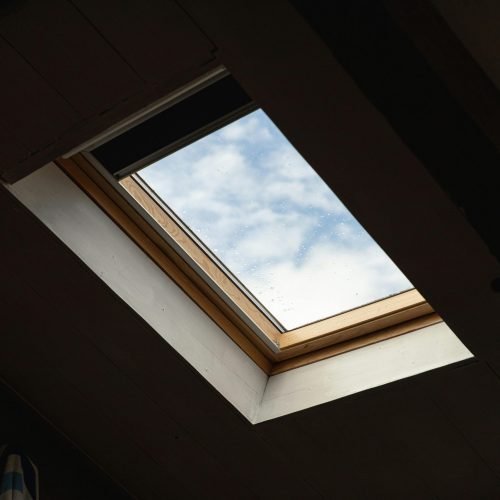 Roof Window vs Skylight: Understanding the Key Differences